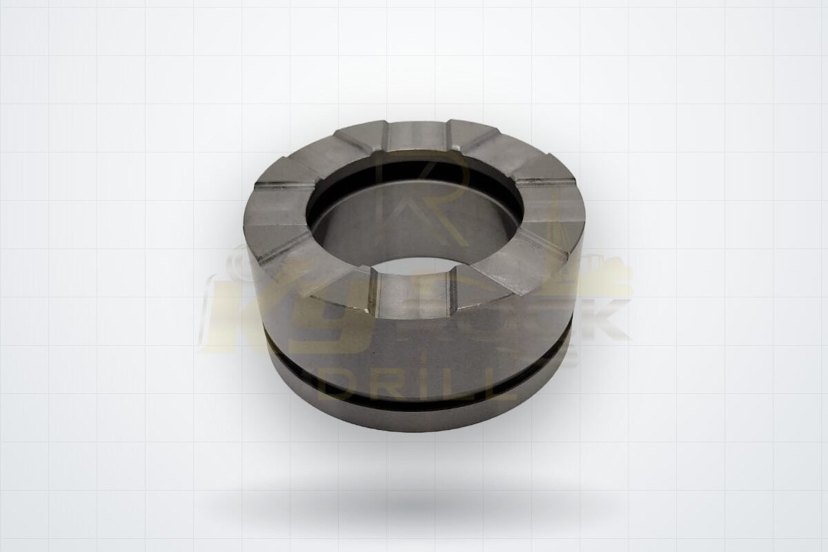 RETAINER — OEM HD712-02346